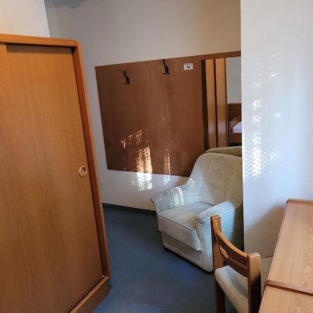 Hotel-Pension Ursula บัดซัคซา ห้อง รูปภาพ